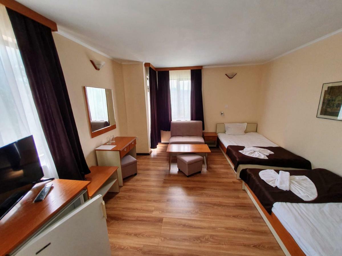 Hotel Sigma Kiten  Buitenkant foto