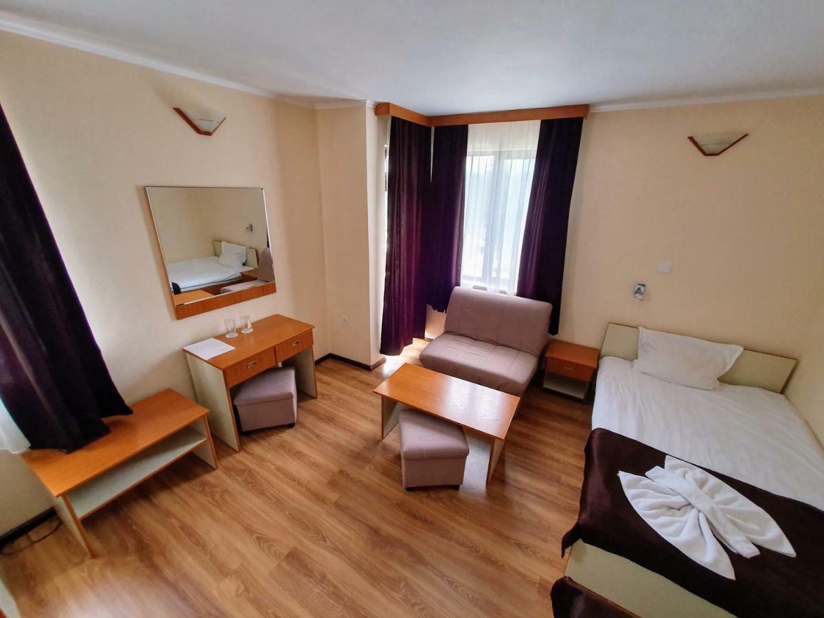 Hotel Sigma Kiten  Buitenkant foto